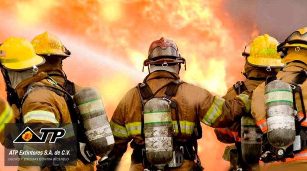 equipo de bombero CDMX